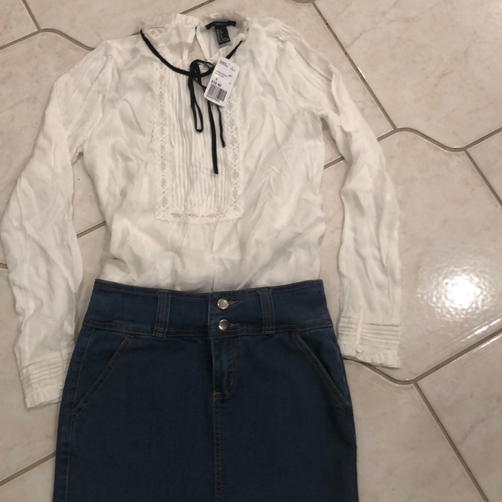 Outfit - Picture 2 of 6